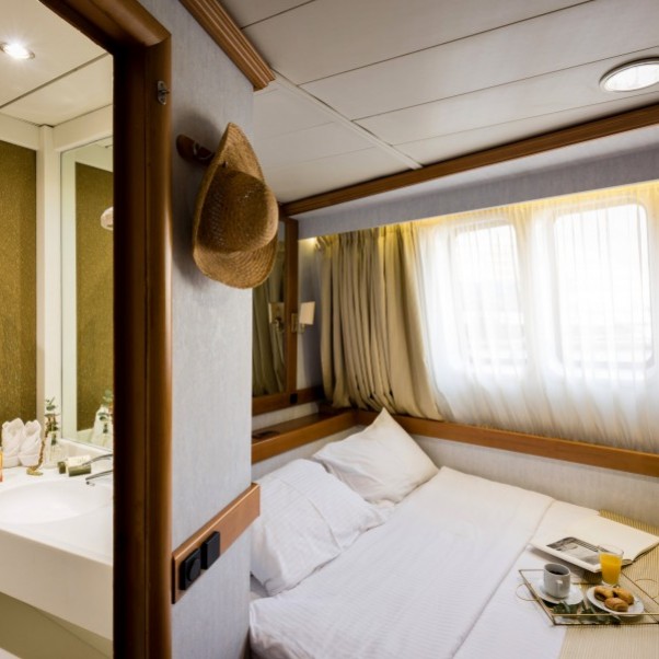 Costa Rica- & Panama-Kreuzfahrt 4 Panorama Cabin C